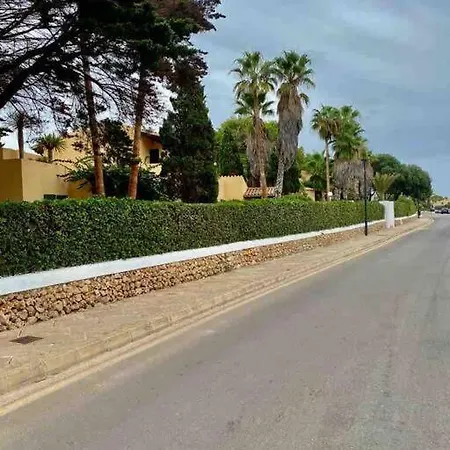 Magnifico Bungalow En Pueblo Menorquin Dom wakacyjny